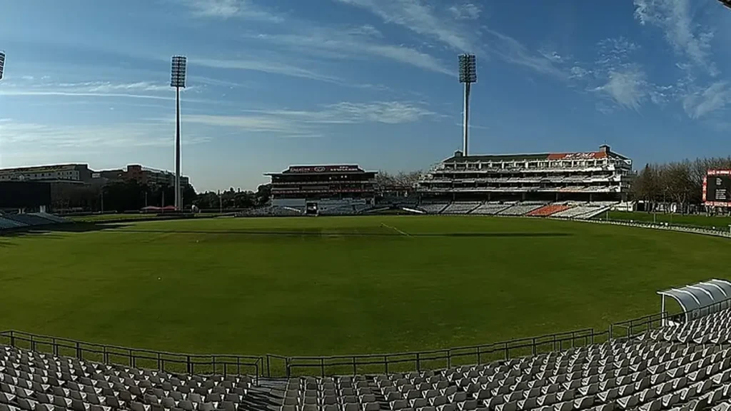 Inglis century and 185-run stand put Australia ahead in Cape Town